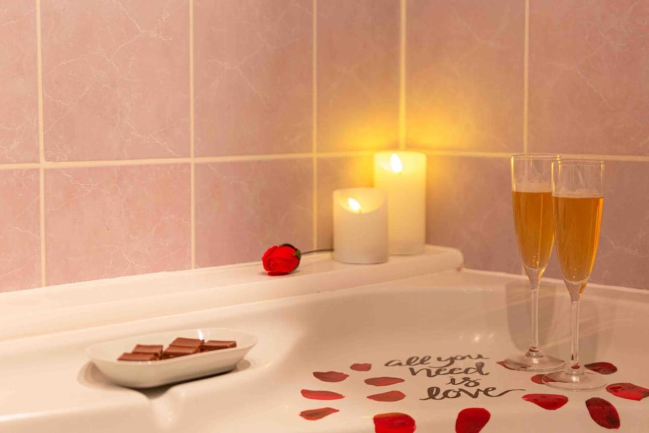 Next To Disney- Appart'Hotel Palm Spring Torcy  Eksteriør bilde